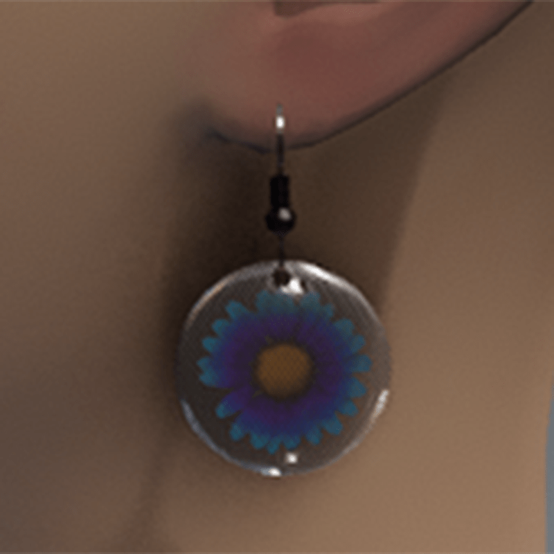 Blue & violet resin daisy earrings