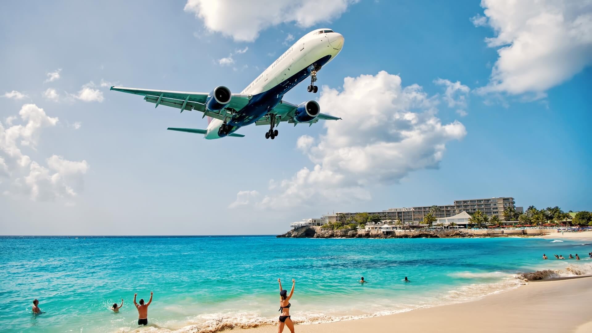 Maho Beach